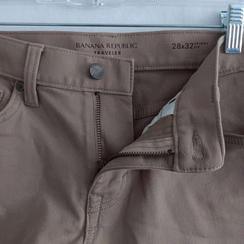 Banana Republic Traveler Pants Mens 28x32 *28x31 Tan Skinny Fit Chino Khakis